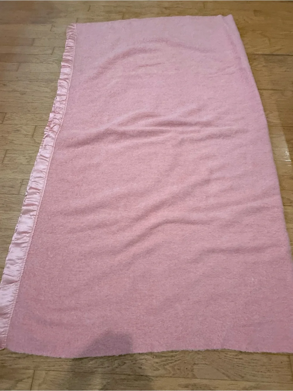 Kenwood Pure Wool Blanket Made In Canada Pink Rose Winter 86” X 74.5” Approx